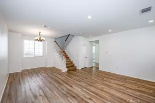 23321 Beachcomber Ln, Valencia, CA 91355 - Photo 3