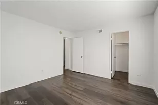 22038 Vanowen St, Woodland Hills, CA 91303 - Photo 21