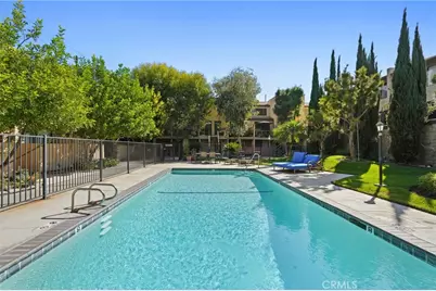 22038 Vanowen St. #215, Woodland Hills, CA 91303 - Photo 41