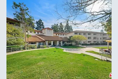 501 501 Palisades Drive, Pacific Palisades, CA 90272 - Photo 1