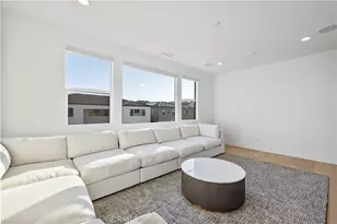 24152 W Corte Ala, Valencia, CA 91354 - Photo 41