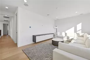 24152 W Corte Ala, Valencia, CA 91354 - Photo 43