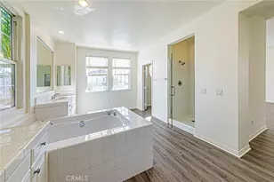 27104 Breakers, Valencia, CA 91355 - Photo 23