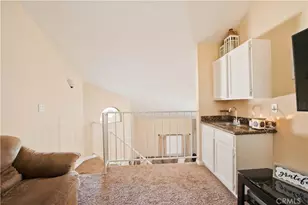 19804 Sandpiper Pl, Newhall, CA 91321 - Photo 15