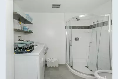 7737 Ethel Avenue, North Hollywood, CA 91605 - Photo 23