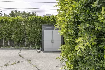 7737 Ethel Avenue, North Hollywood, CA 91605 - Photo 35