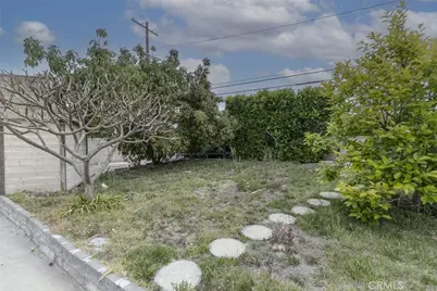 7737 Ethel Avenue, North Hollywood, CA 91605 - Photo 25