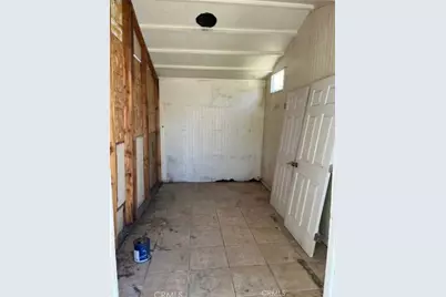 6670 Aura, Reseda, CA 91335 - Photo 13