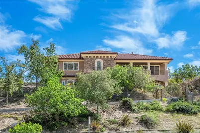 2462 Lost Canyons Drive, Simi Valley, CA 93065 - Photo 59