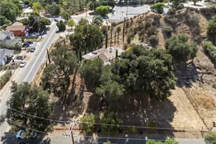 29027 Val Verde Rd, Val Verde, CA 91384 - Photo 33