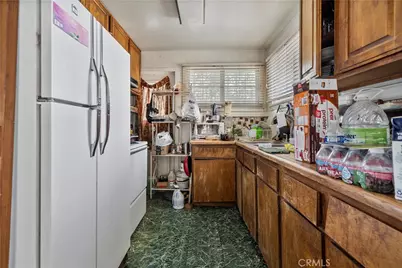 29027 Val Verde Road, Val Verde, CA 91384 - Photo 11