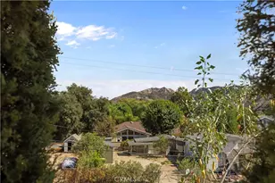 29027 Val Verde Rd, Val Verde, CA 91384 - Photo 25