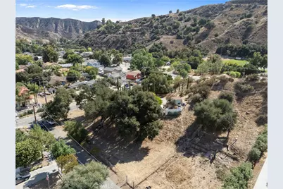 29027 Val Verde Road, Val Verde, CA 91384 - Photo 35