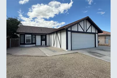 36931 Charter, Palmdale, CA 93552 - Photo 1