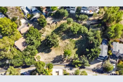 4256 N Canoga Avenue, Woodland Hills, CA 91364 - Photo 21