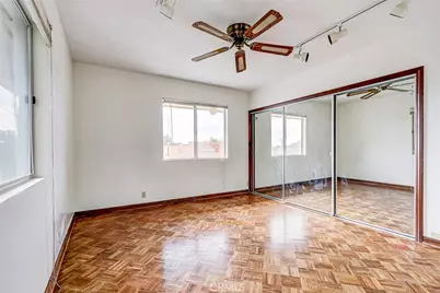23403 Lake Manor Drive, Chatsworth, CA 91311 - Photo 15