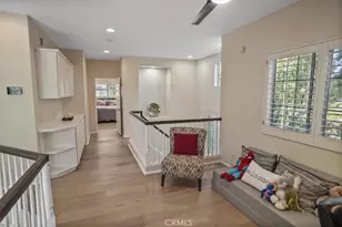 24600 Avignon, Valencia, CA 91355 - Photo 19