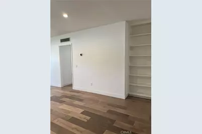6255 Woodman #203, Los Angeles, CA 91401 - Photo 11