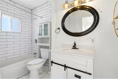 18308 Gresham, Northridge, CA 91325 - Photo 9