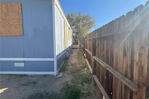 1405 W St George Ave, Ridgecrest, CA 93555 - Photo 5