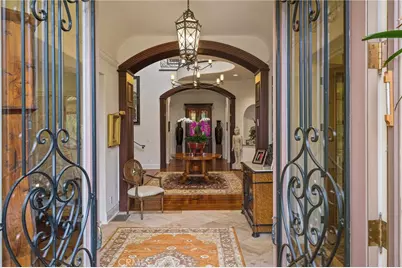 14151 Beresford Road, Beverly Hills, CA 90210 - Photo 3