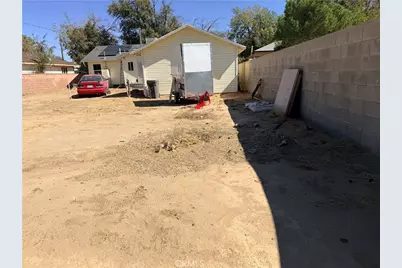 45015 11th, Lancaster, CA 93534 - Photo 13