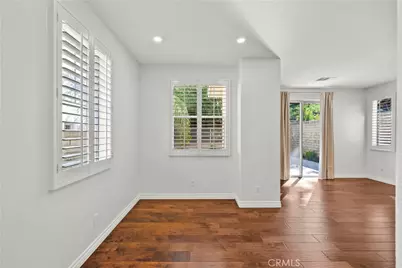 28330 Medlar Drive, Valencia, CA 91354 - Photo 15