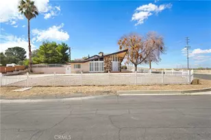 1130 W Ave S, Palmdale, CA 93551 - Photo 3