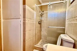 7904 Laurel Canyon, North Hollywood, CA 91605 - Photo 17