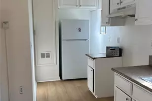 456 E 43rd Pl, Los Angeles, CA 90011 - Photo 3