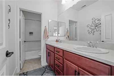 28658 Farrier Drive, Valencia, CA 91354 - Photo 37