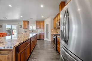 9564 Candlelight St, Apple Valley, CA 92308 - Photo 11