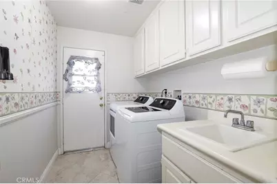 29668 Mammoth, Canyon Country, CA 91387 - Photo 25