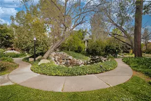 7050 Shoup Ave, Canoga Park, CA 91303 - Photo 19