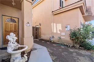 9400 Burnet, North Hills, CA 91343 - Photo 35