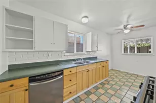 38953 Foxholm Dr, Palmdale, CA 93551 - Photo 21