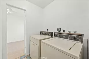 38953 Foxholm Dr, Palmdale, CA 93551 - Photo 23