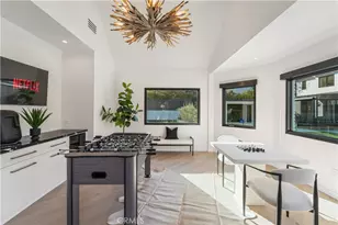 20620 Chatsboro Dr, Woodland Hills, CA 91364 - Photo 61