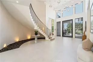 20620 Chatsboro Dr, Woodland Hills, CA 91364 - Photo 17