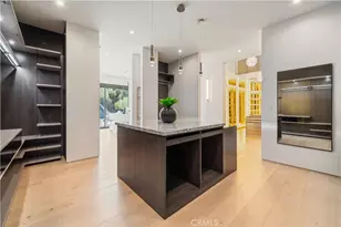 20620 Chatsboro Dr, Woodland Hills, CA 91364 - Photo 43