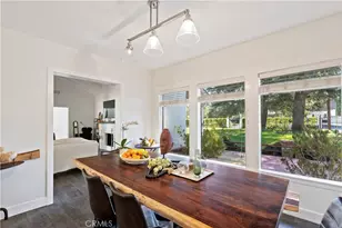 23003 Mariano St, Woodland Hills, CA 91367 - Photo 15