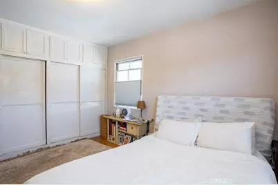 3735 Arbolada, Los Angeles, CA 90027 - Photo 21