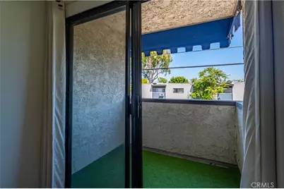 18530 Hatteras Street #209, Tarzana, CA 91356 - Photo 3