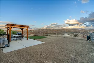 29210 Cruthers Creek, Juniper Hills, CA 93553 - Photo 23