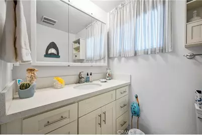 20242 Gresham Street, Winnetka, CA 91306 - Photo 9