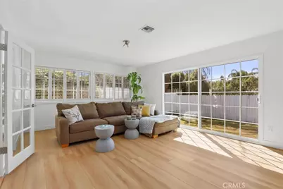 23312 Ostronic, Woodland Hills, CA 91367 - Photo 19