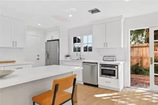 23312 Ostronic, Woodland Hills, CA 91367 - Photo 13