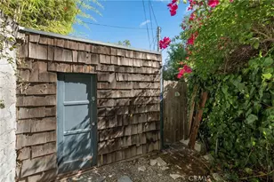 6169 Glen Holly, Los Angeles, CA 90068 - Photo 5