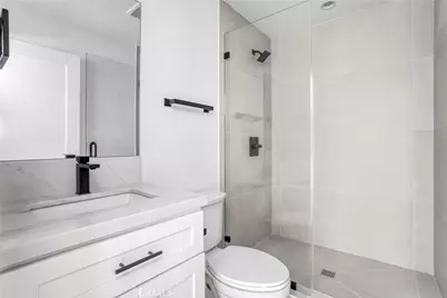 7909 Aldea Avenue, Lake Balboa, CA 91406 - Photo 19