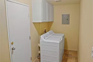 24163 Arrowhead Ct, Valencia, CA 91354 - Photo 9